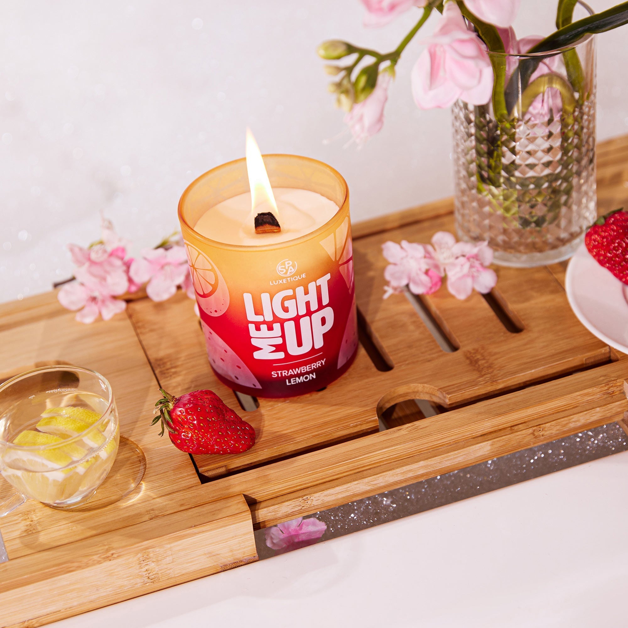 Spa Luxetique Scented Candle Strawberry Lemon Candle
