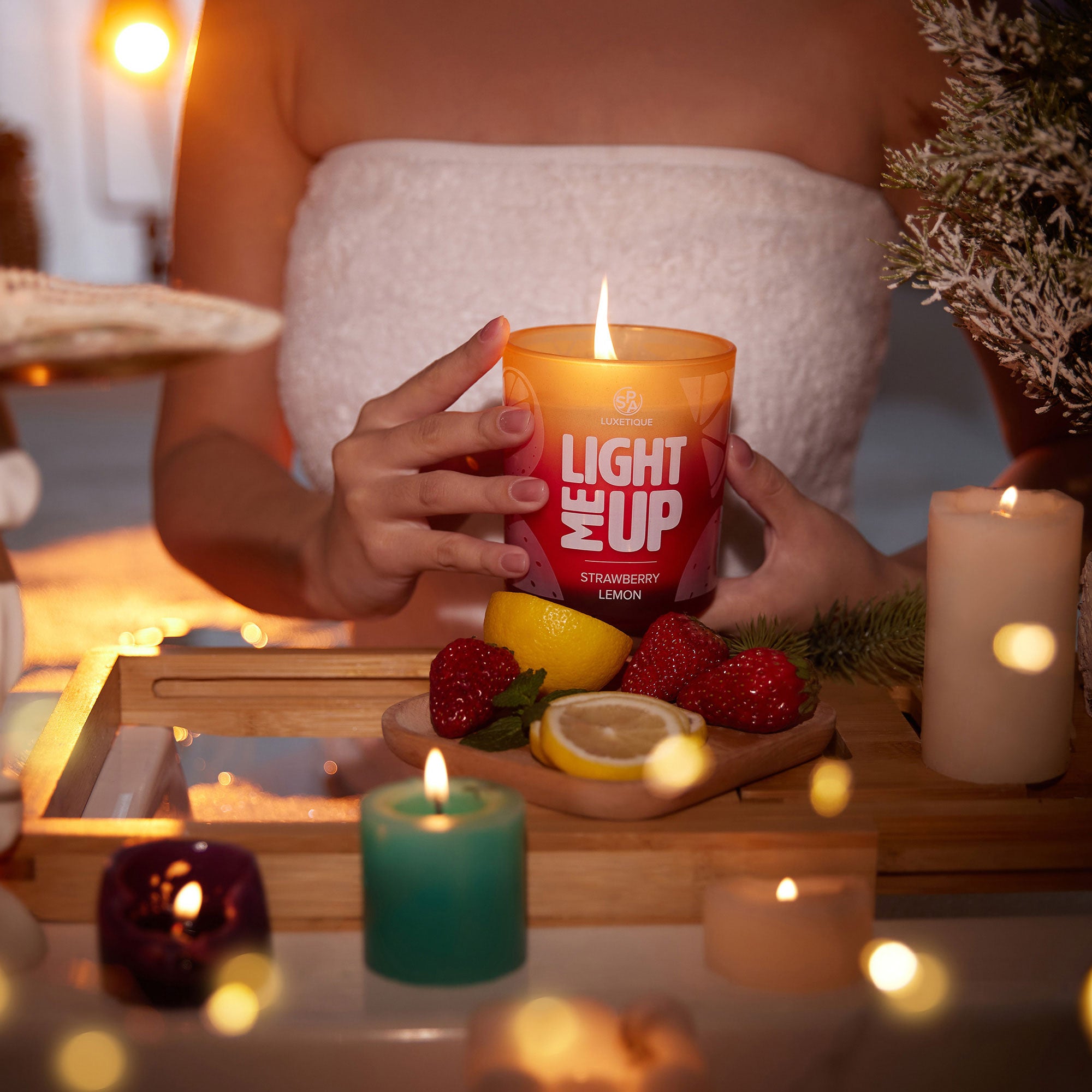 Spa Luxetique Scented Candle Strawberry Lemon Candle