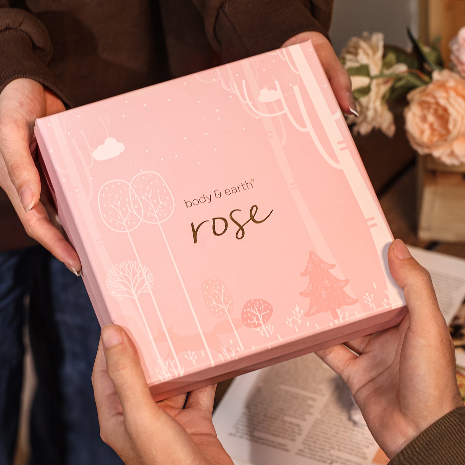 Body & Earth Gift Sets Rose Bath Spa Gift Box