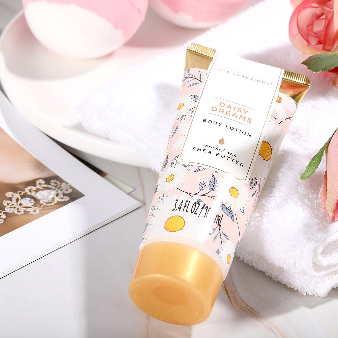 Spa Luxetique Gift Sets Daisy Dreams Fashion Bath Set Tote